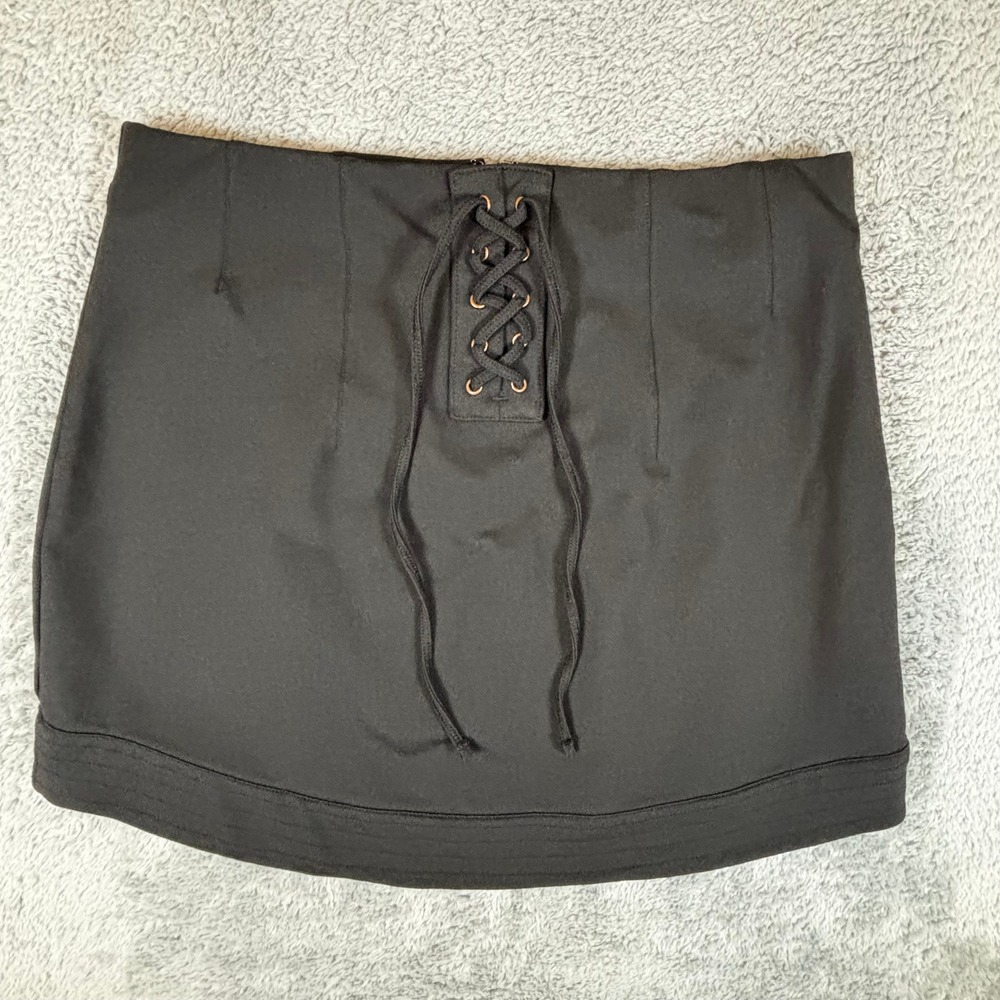 Express Black Lace Up Front Mini Skirt High Waisted Size 6 Edgy Goth Chic